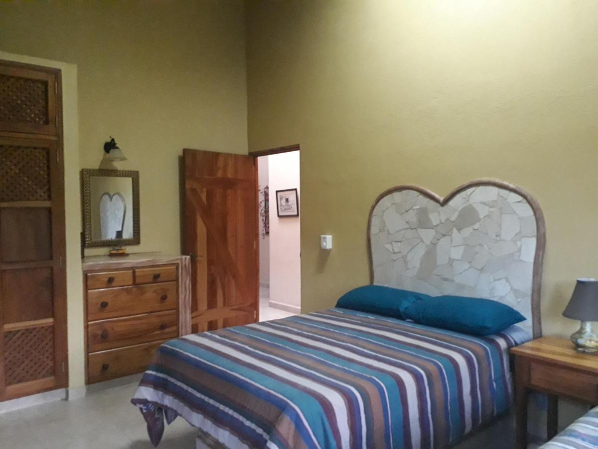 Valle Luna Bed and breakfast *