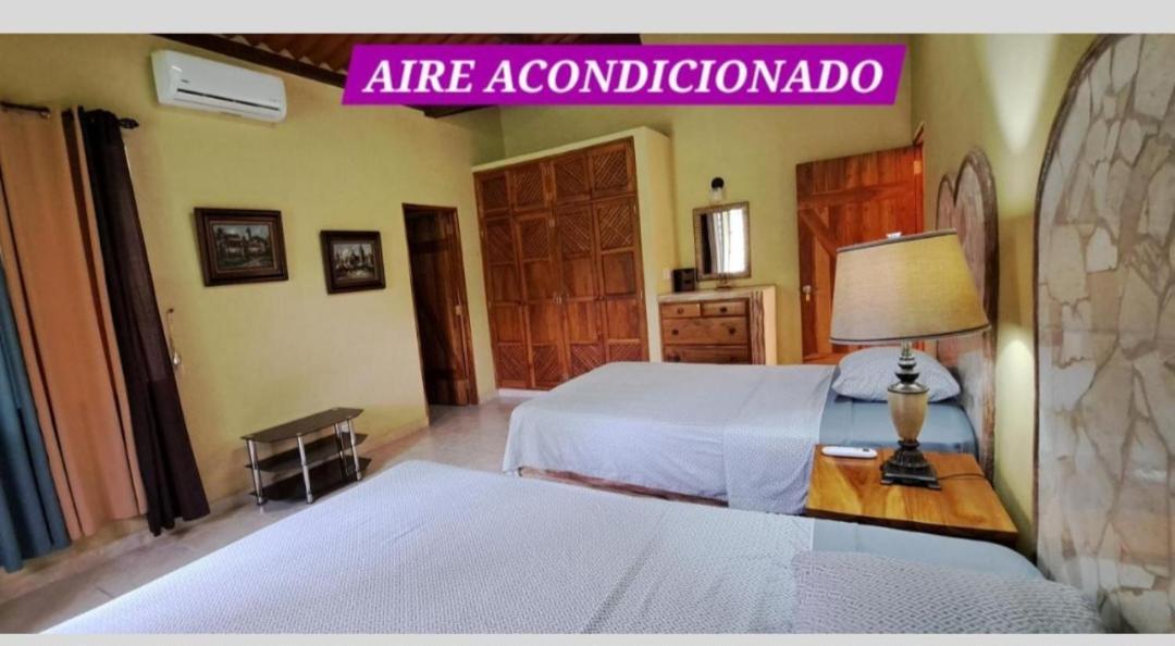 Valle Luna Bed and breakfast *